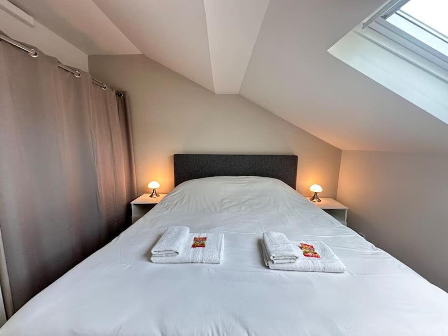 Forum Champagne Grand T2 Climatise Vue Cathedrale 랭스 외부 사진